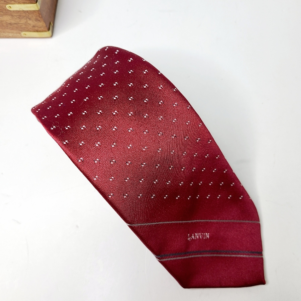 Lanvin Red Silver Micro Dot Printed Woven Silk Vintage Tie